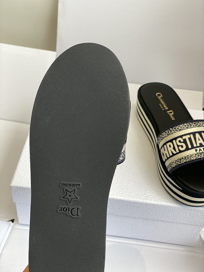 DIOR SLIDES DS-055