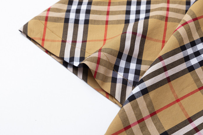 B*URBERRY CLOTHES BYCS-004