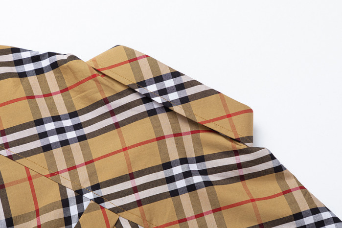 B*URBERRY CLOTHES BYCS-004