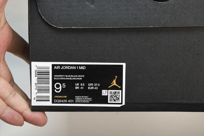 Air Jordan 1 Mid University Blue” DQ8426-401