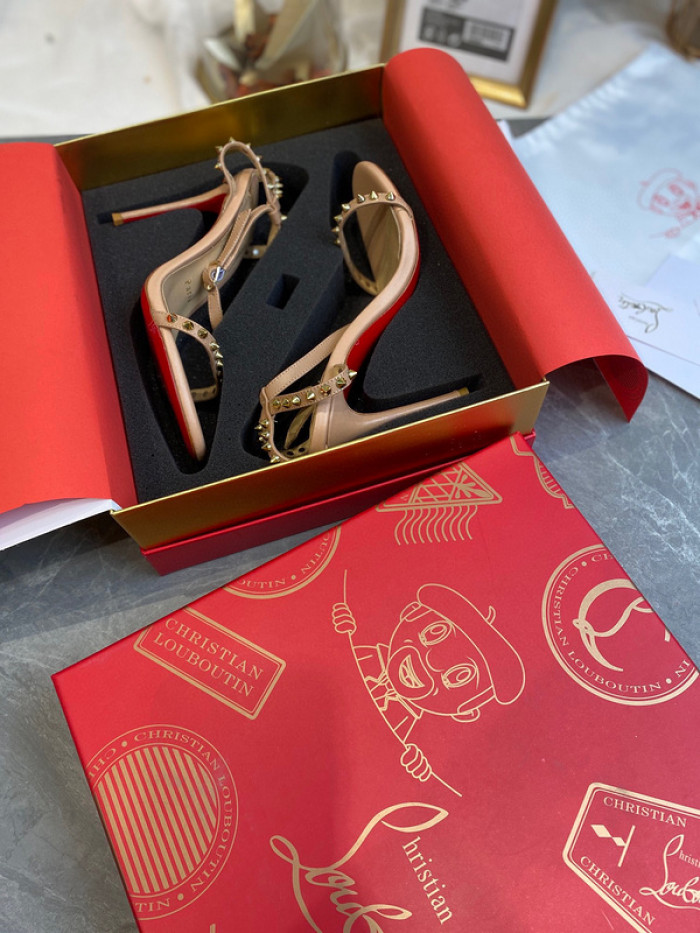 C*HRISTIAN L*BUBOUTIN CLN-001