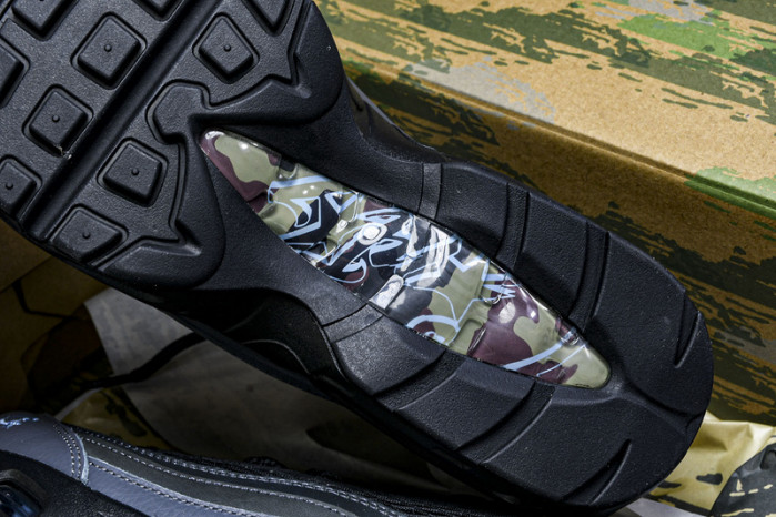 Denham x Nike Air Max 95 FB2709--002