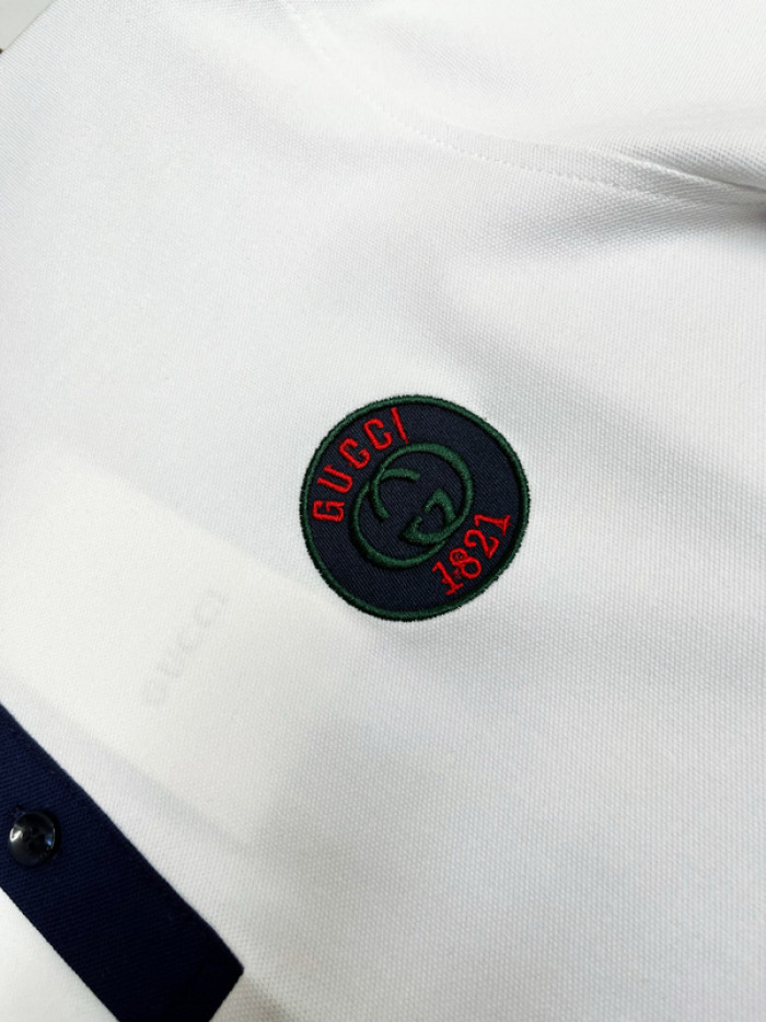 G*UCCI CLOTHES GICS-023