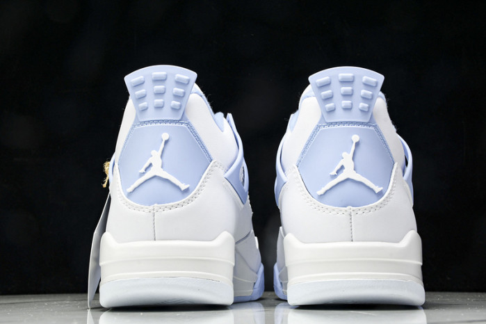 Air Jordan 4 “Forget Me Not” HV0823-100
