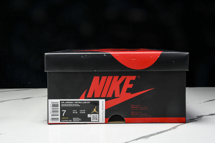 Air Jordan 1 Low CZ0790-400