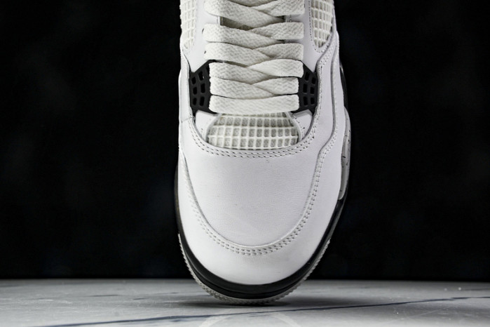 Jordan 4 Retro "White Cement" 840606-192