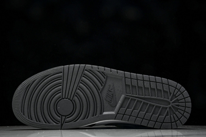 Jordan 1 Mid DQ8426-001