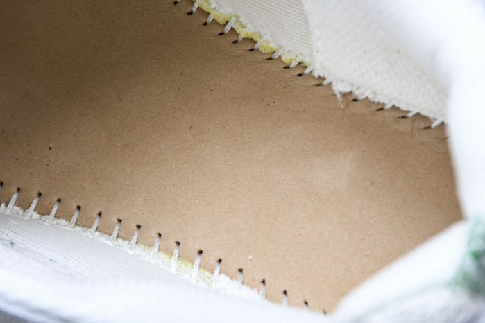 C/O​ SNEAKERS CO-023