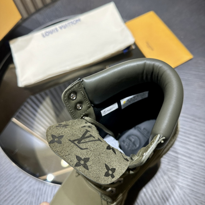 L**V**T* BOOTS LVTBS-025