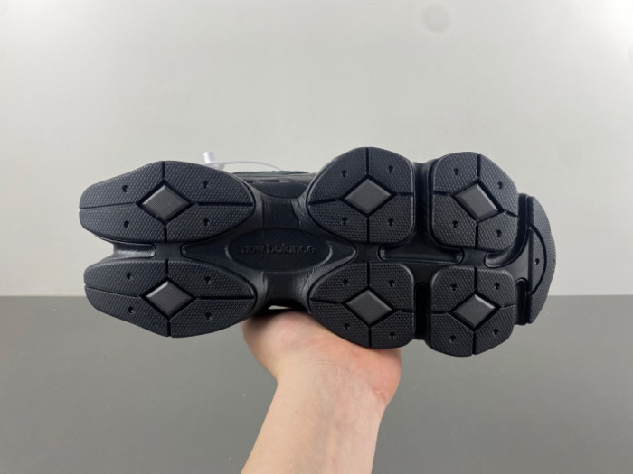 New Balance 9060 U9060ZGE