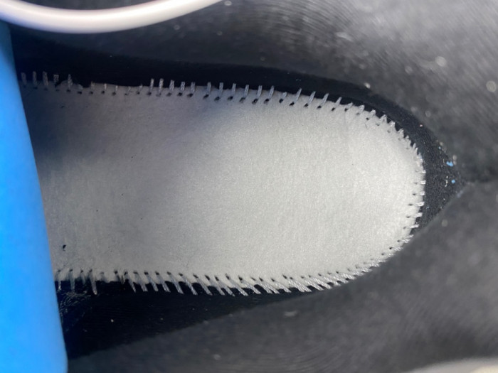 New Balance 9060 U9060ZGE