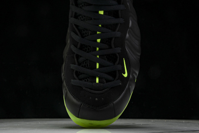 Nike Air Foamposite One “Volt” HF2902-001