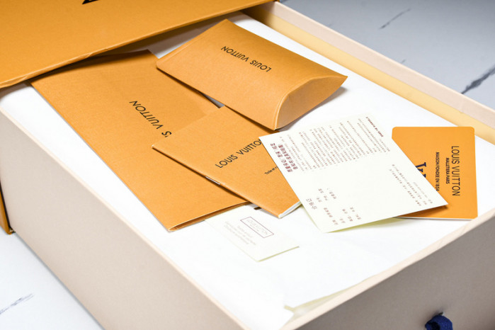 LOU VUIT SNEAKERS LVSS-0332