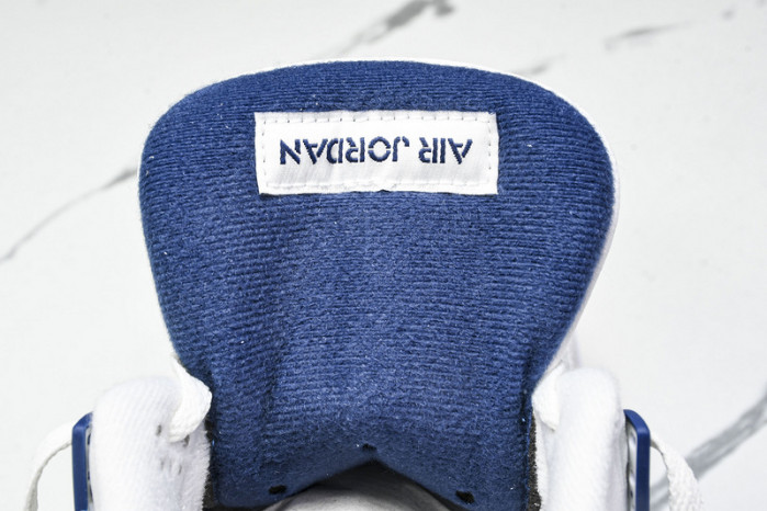 Air Jordan 4 “Navy” Retro DR5415-100