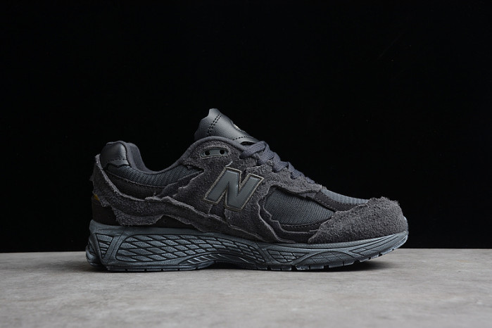 new balance "protection pack"    m2002rdb