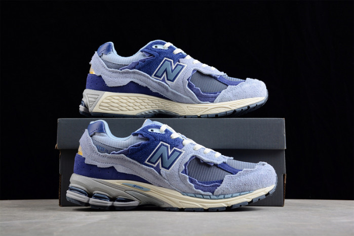 new balance nb-052