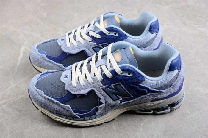 new balance nb-052