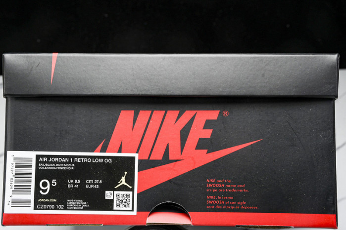 air jordan 1 “mocha”   cz0790-102