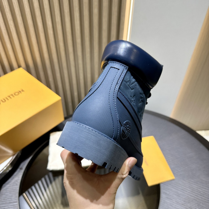 L**V**T* BOOTS LVTBS-022