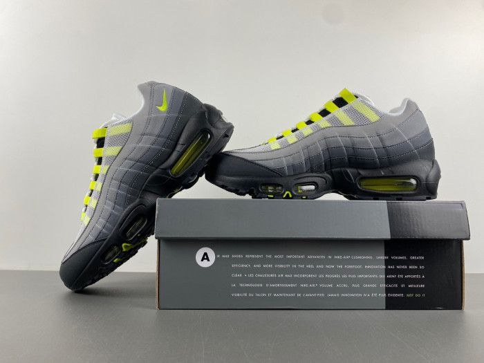 The Nike Air Max CT1689-001