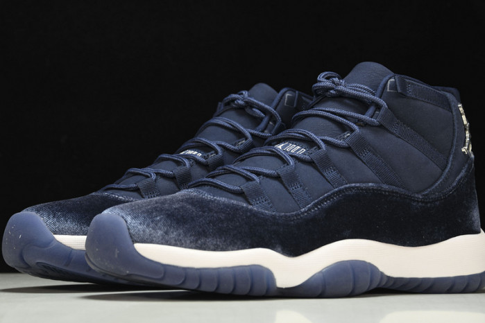 air jordan 11 velvet “midnight navy” ar0715-441