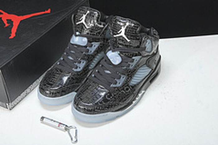 jordan 5 retro doernbecher 633068-010
