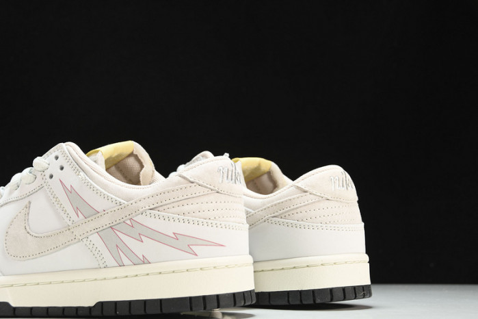 nike sb dunk  low yz1391-888