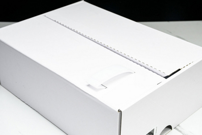 Air Jordan 4 FV7251-107