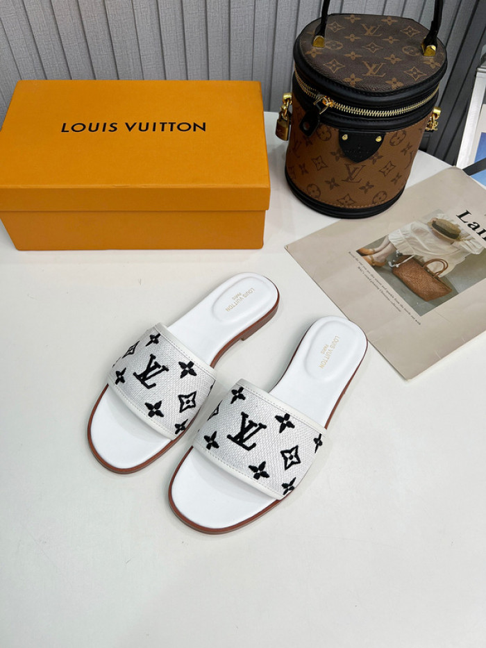 L*VT SANDALS LVLSS-001