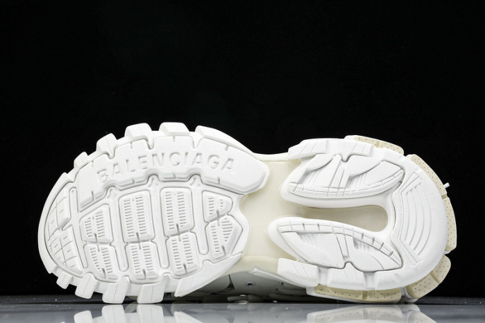 Ba*len*cia*ga track runner btt-202