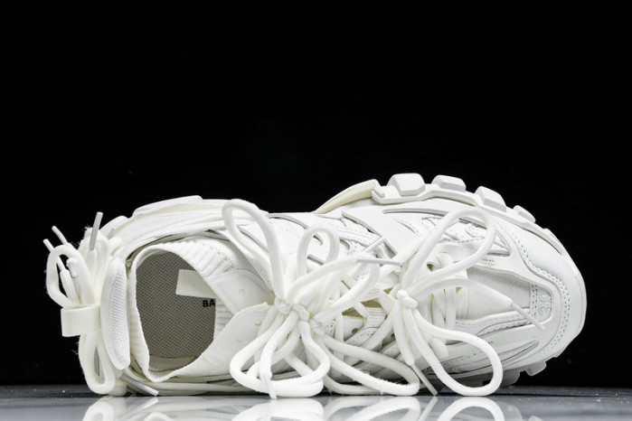 Ba*len*cia*ga track runner btt-202