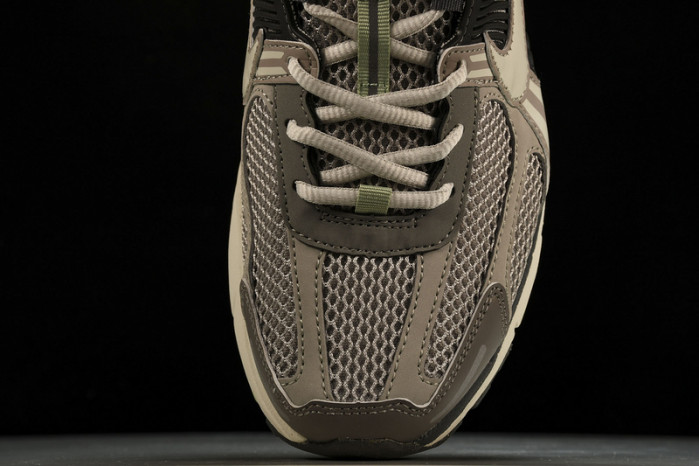 nike air zoom vomero 5   fb8825-001