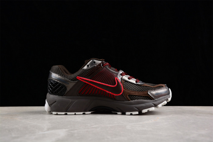 nike zoom    fn3420-200