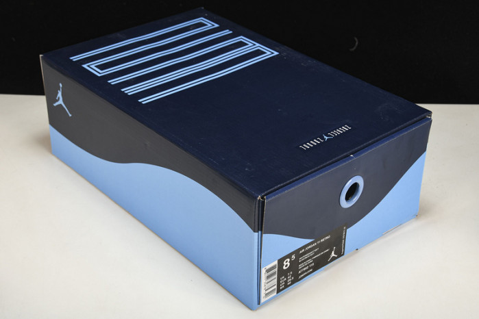 air jordan 11  high retro  at7802-115