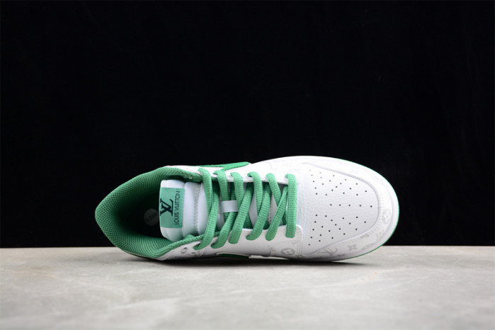 nk dunk low *lv  lv0526-597