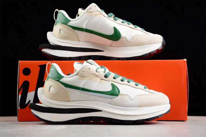 sacai x vaporwaffle   dd1875-105