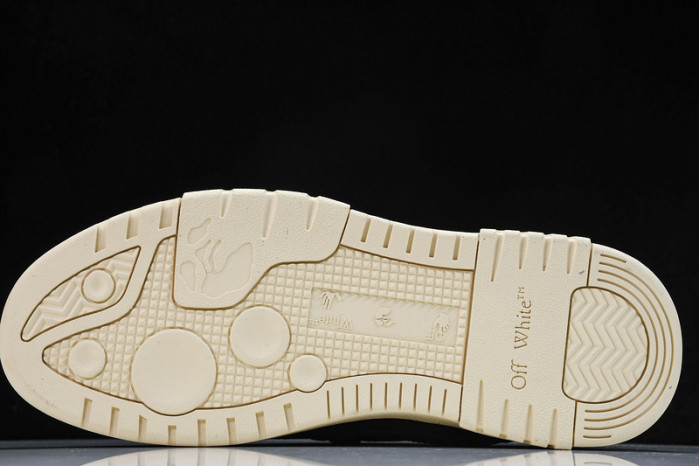 off-white others ofo-075