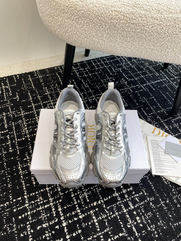 d*r  sneakers   drs-005