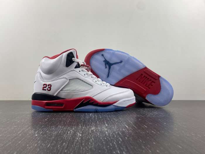 air jordan 5 low  136027-120