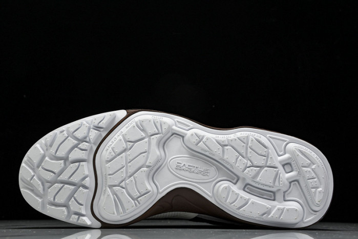 Travis Scott x Nike Zoom HQ3073-100