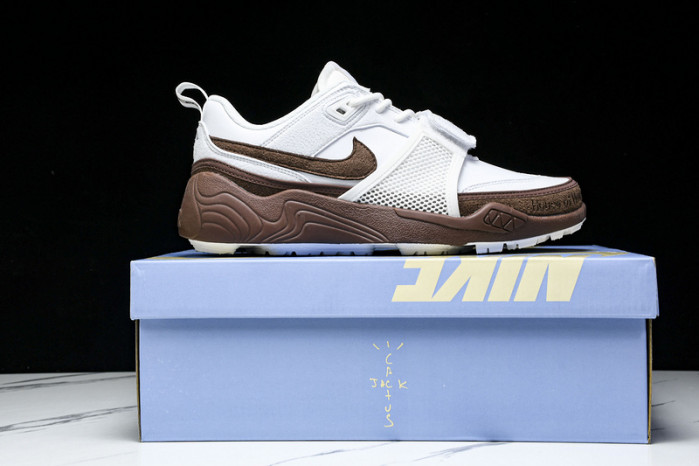 Travis Scott x Nike Zoom HQ3073-100