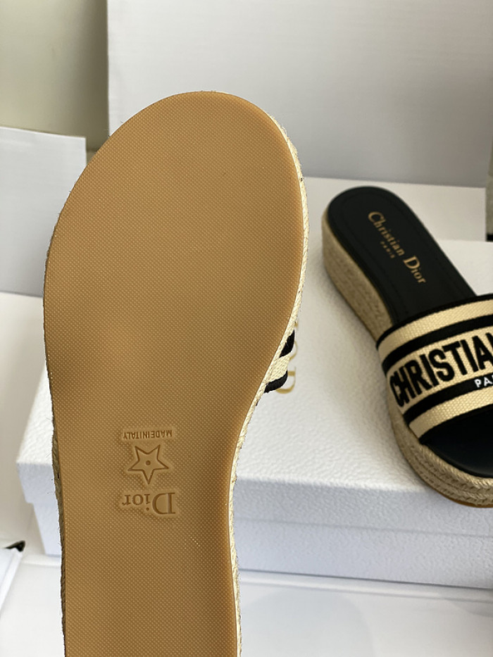 DIOR SLIDES DS-054