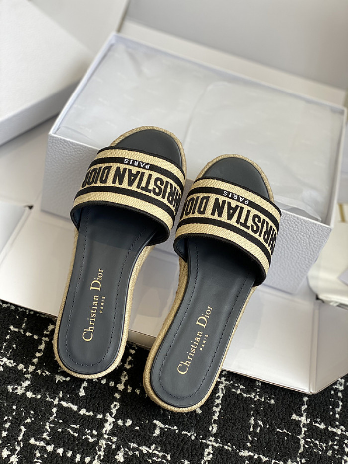 DIOR SLIDES DS-054