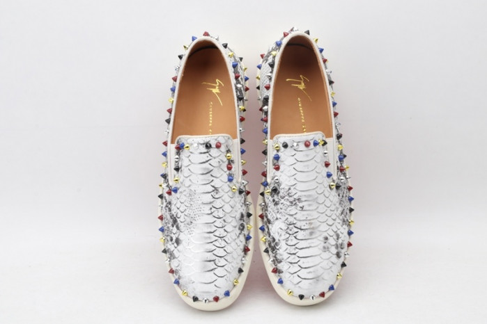Ch**an louboutin sneakers  cl-011
