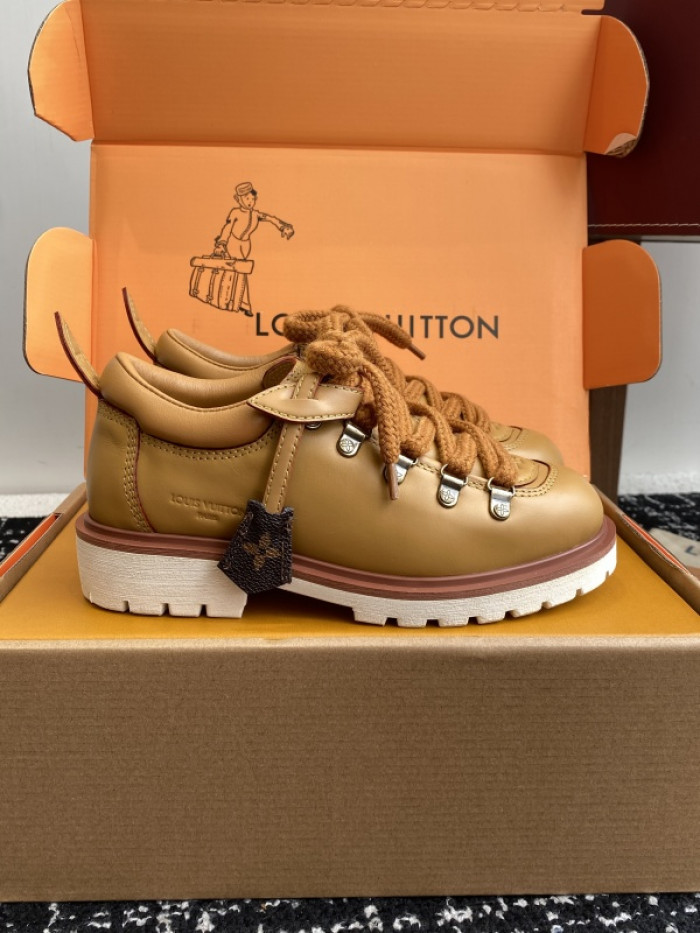 L*VT PLATFORM LOAFERS LPLS-006