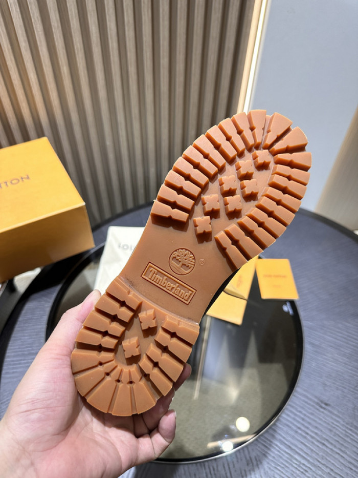 L**V**T* BOOTS LVTBS-013