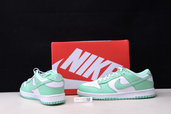 nike dunk low green glow (w) - dd1503-105