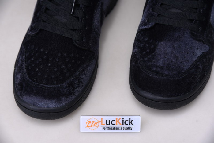 dover street market x nike sb dunk low  black dh2686-002