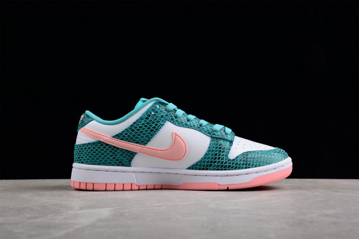 nike dunk low snakeskin dr8577-300