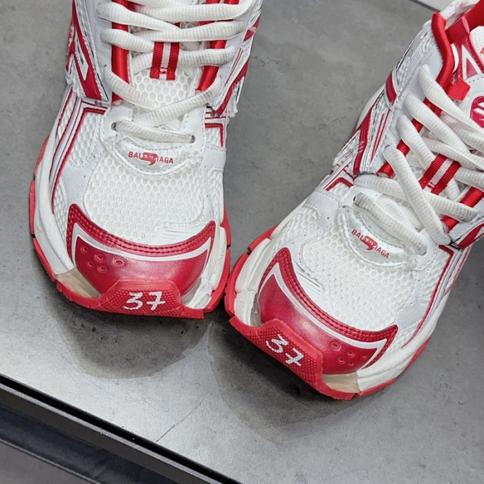 Ba*len*cia*ga track runner btt-195